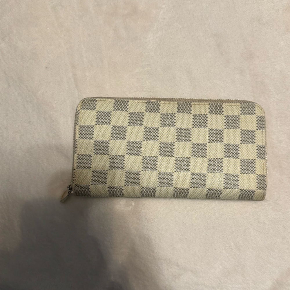 Checkered Zip Wallet